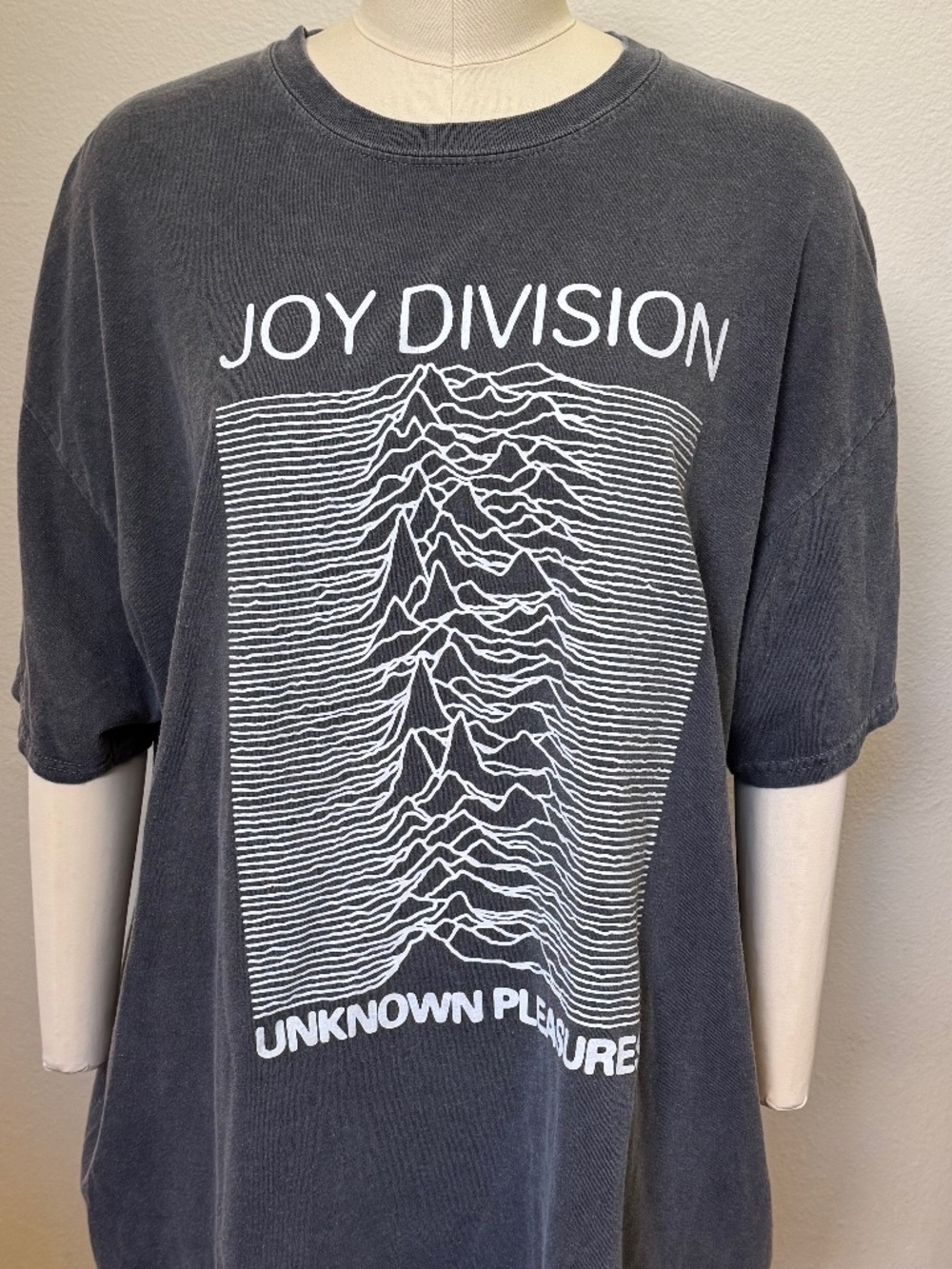 GENTLY USED - Urban Outfitters - T-Shirt dress, washed gray - One size